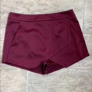 Express satin skort